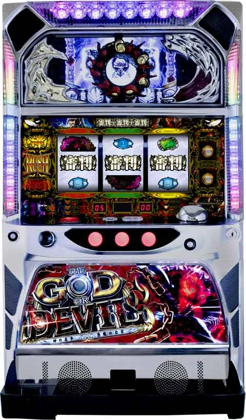 神の左手　悪魔の右目の実機画像